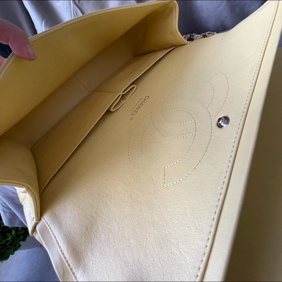 **SOLD** Chanel Classic Double Flap Patent Leather - Picture 10 of 11